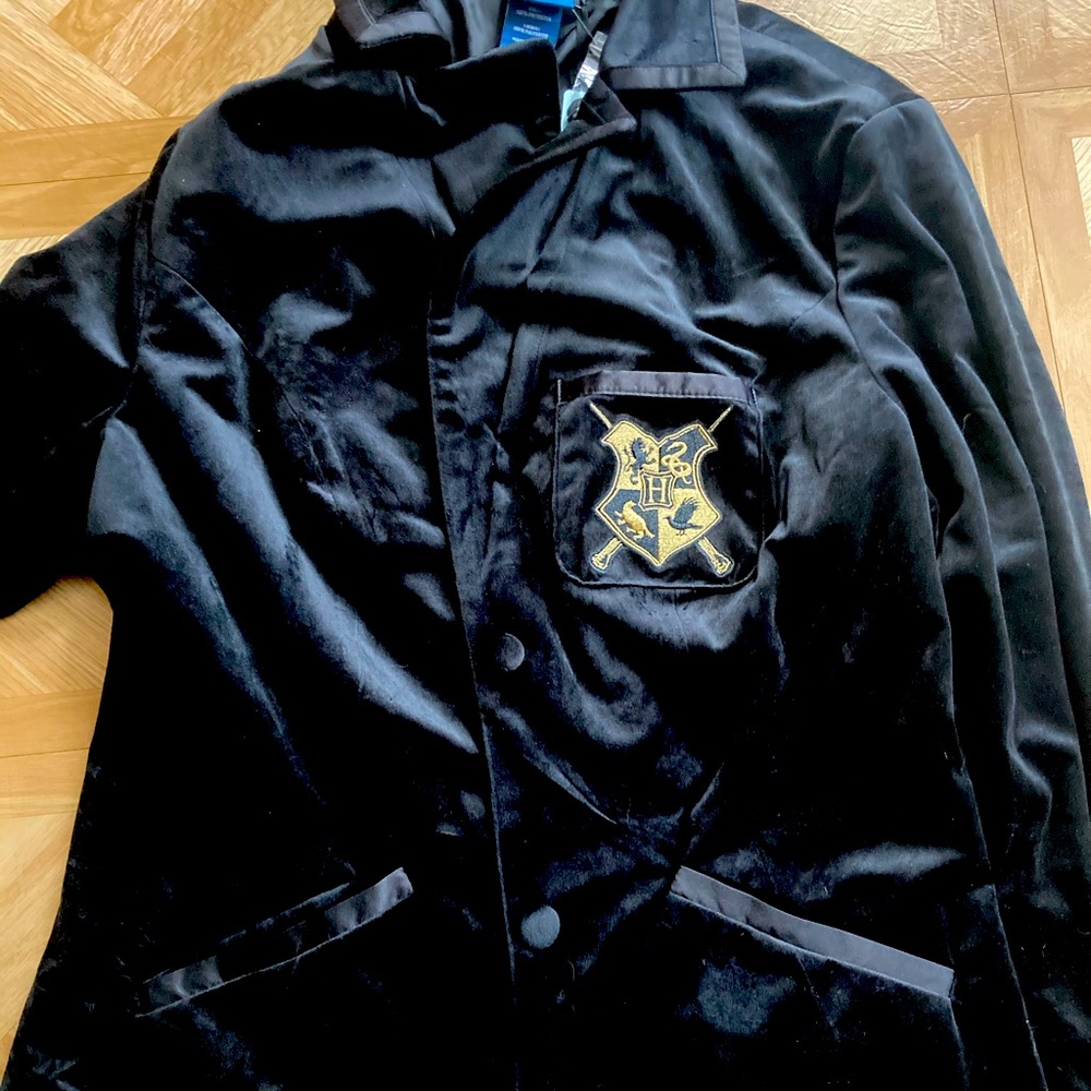 Harry Potter velvet blazer. NWT plus size 2